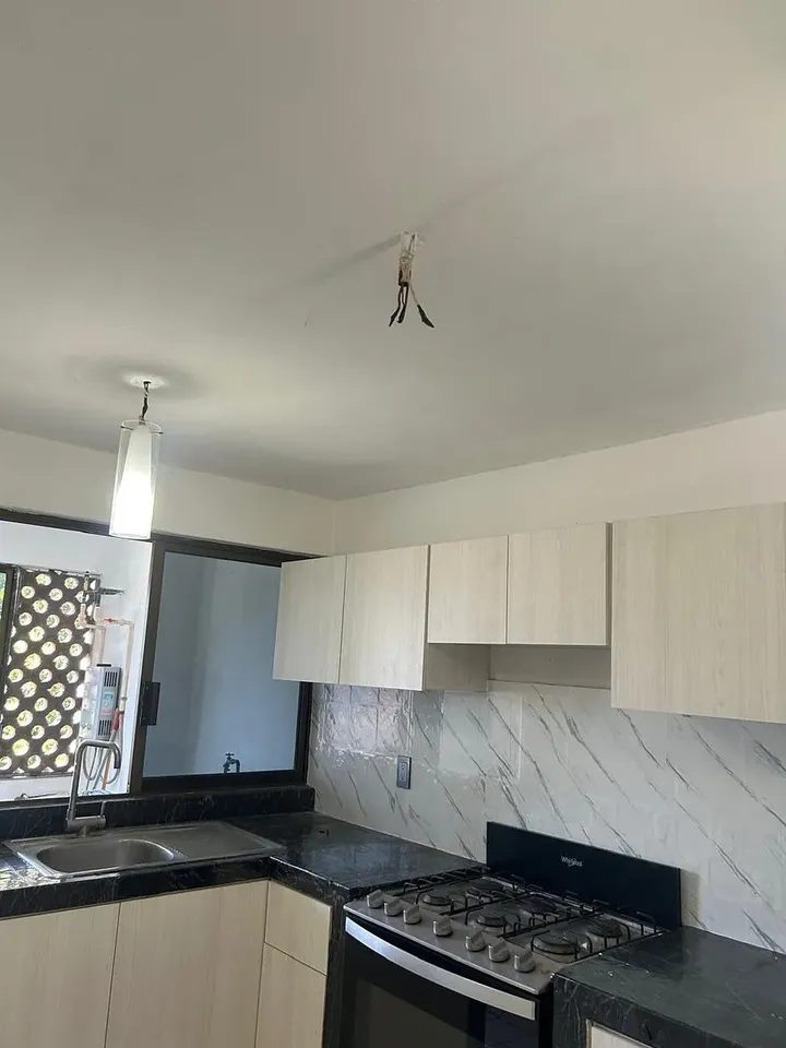 3 habitaciones 2 baños Apartamento 3