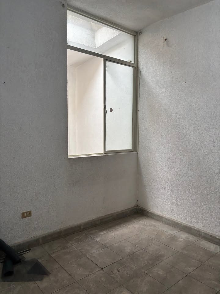 3 habitaciones 1 baño Departamento 2