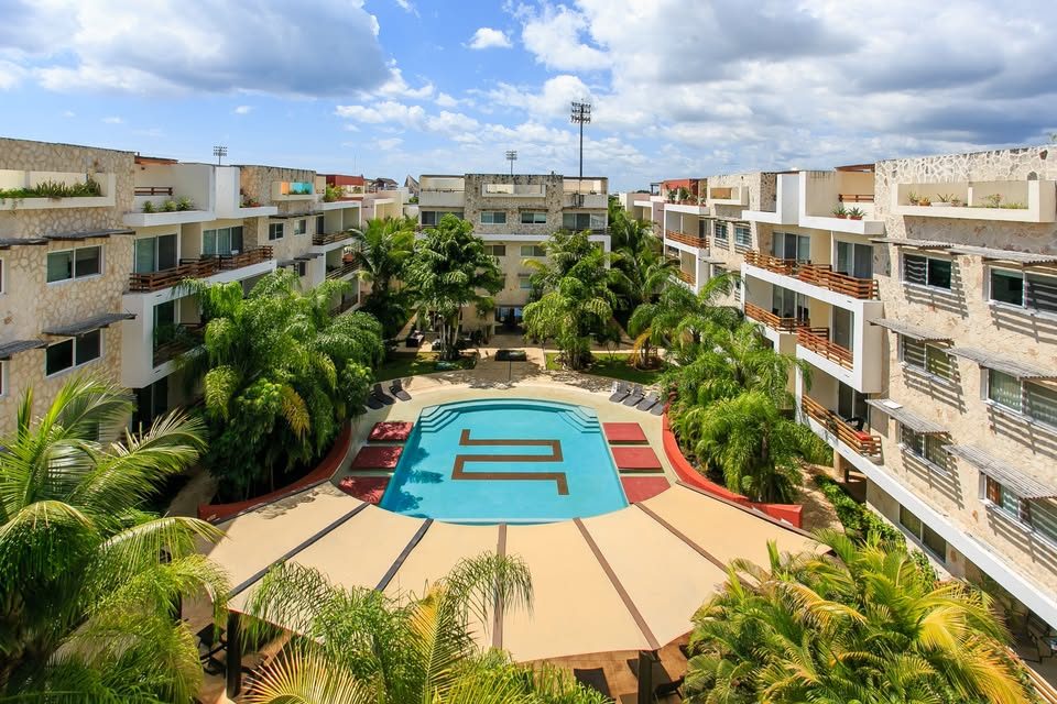 3 Beds 3.5 Baths Apartment 2