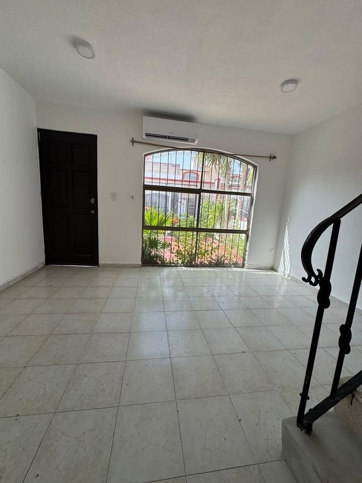 3 habitaciones 2 baños Casa 3