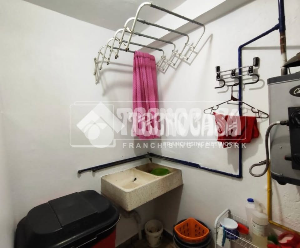 7 habitaciones 2 baños Casa 2