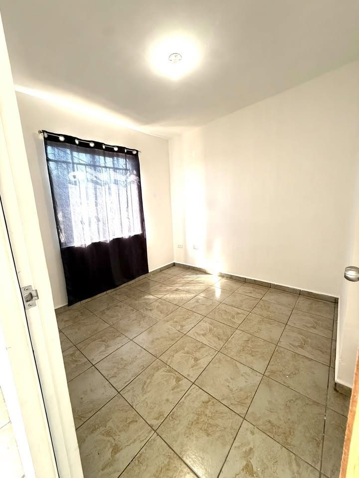 2 habitaciones 1 baño Casa 3