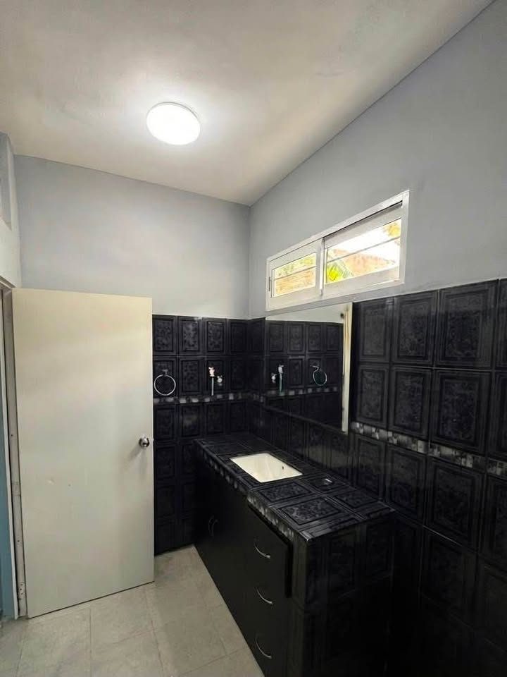 1 habitación 1 baño - Casa 3
