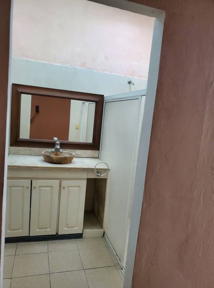 1 habitación 1 baño Casa 3