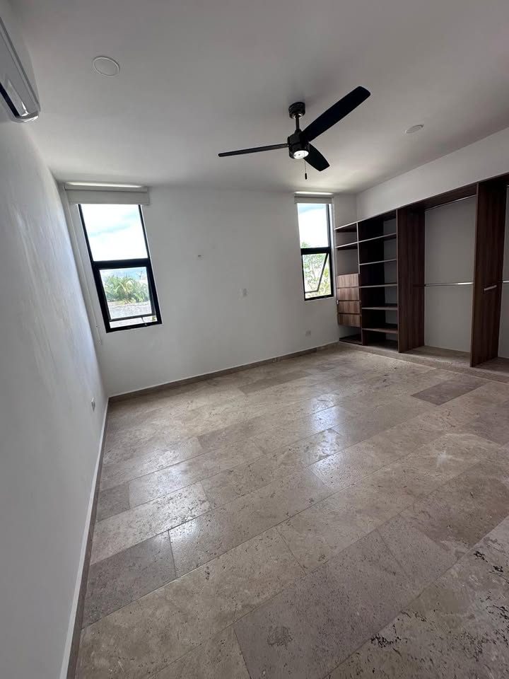 2 habitaciones 4 baños Casa 3