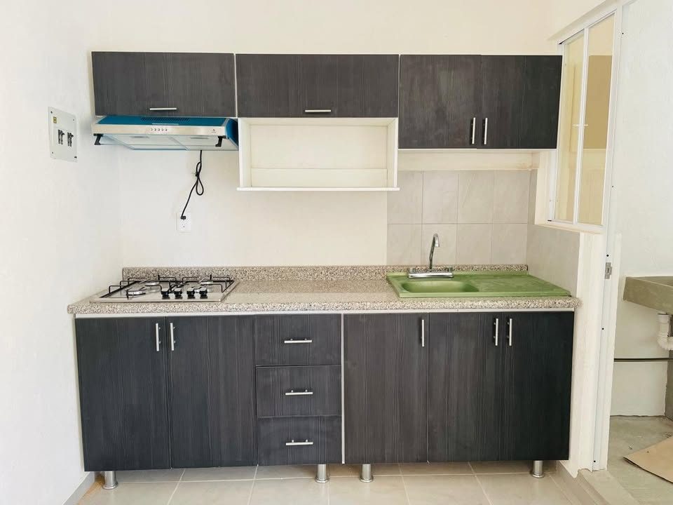 2 habitaciones 1 baño Casa 2