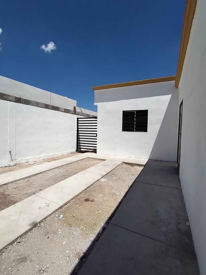 Casa en venta · 2 rec · 200 m² · Chihuahua 2