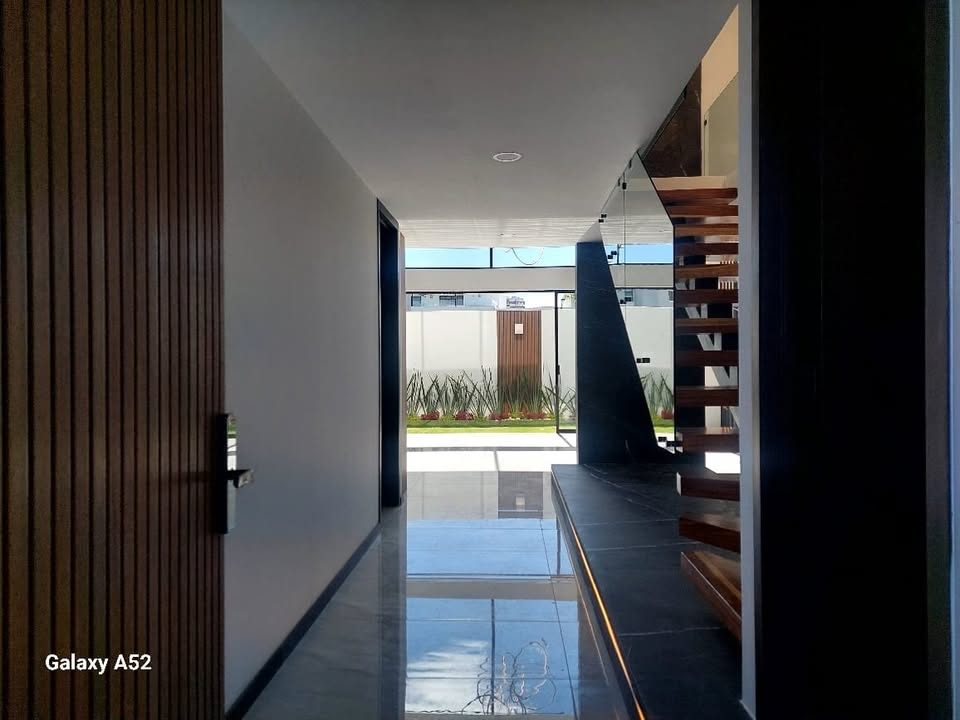 4 habitaciones 6 baños Casa 3