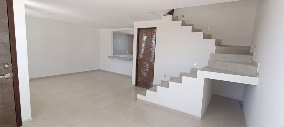 3 habitaciones 2.5 baños Casa 3