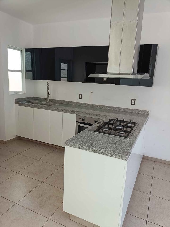 3 habitaciones 3 baños - Casa 2
