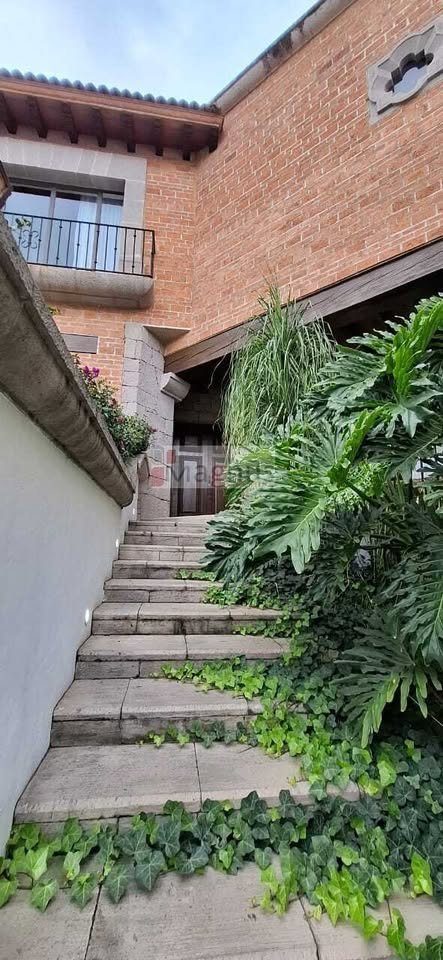 3 habitaciones 4 baños Casa 2