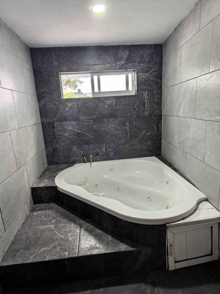 4 habitaciones 5 baños - Casa 2