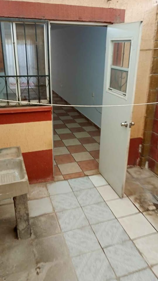 2 habitaciones 1 baño - Casa 3