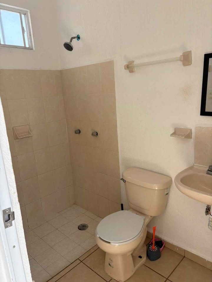2 habitaciones 2 baños - Casa 2
