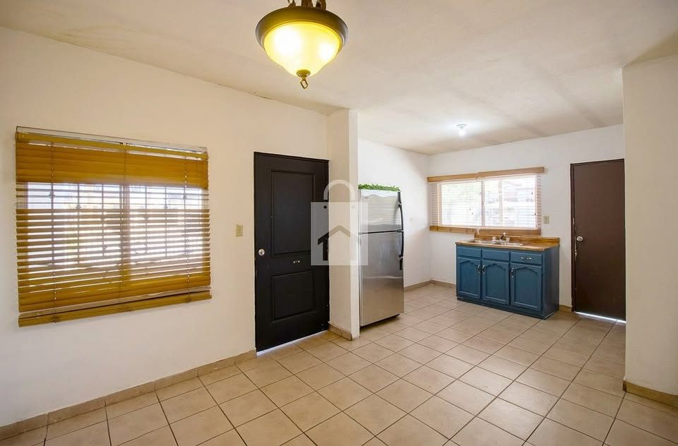 🏡 CASA EN ESQUINA CON TERRENO EXCEDENTE | LAS LOMAS 3
