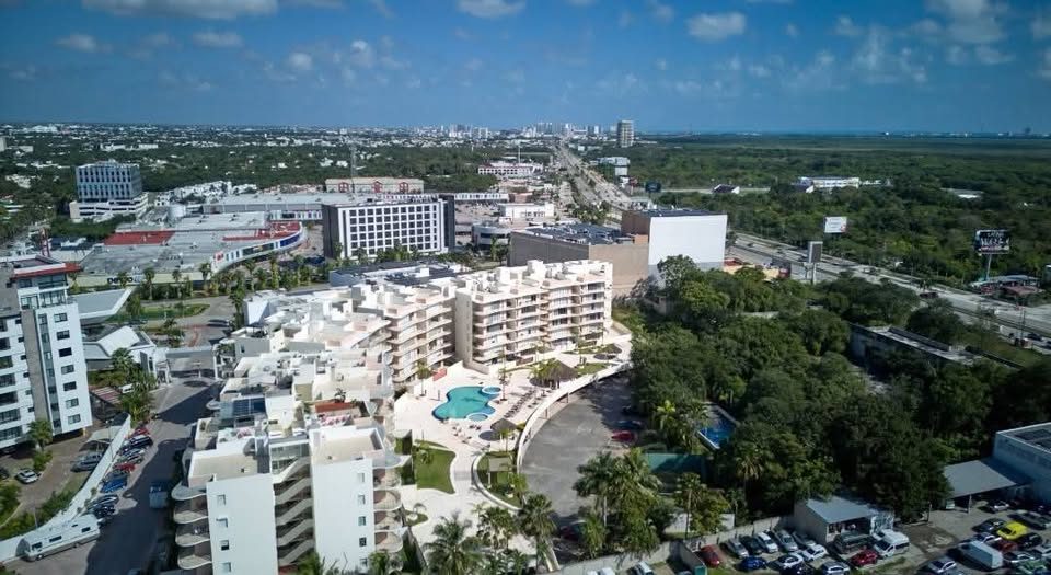 Departamento en venta en Taina residencial en Cumbres en Cancun zona de alta residencia. 3