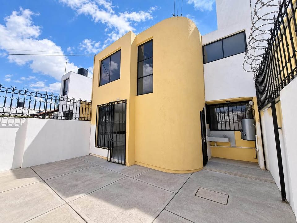 4 habitaciones 2 baños - Casa 3