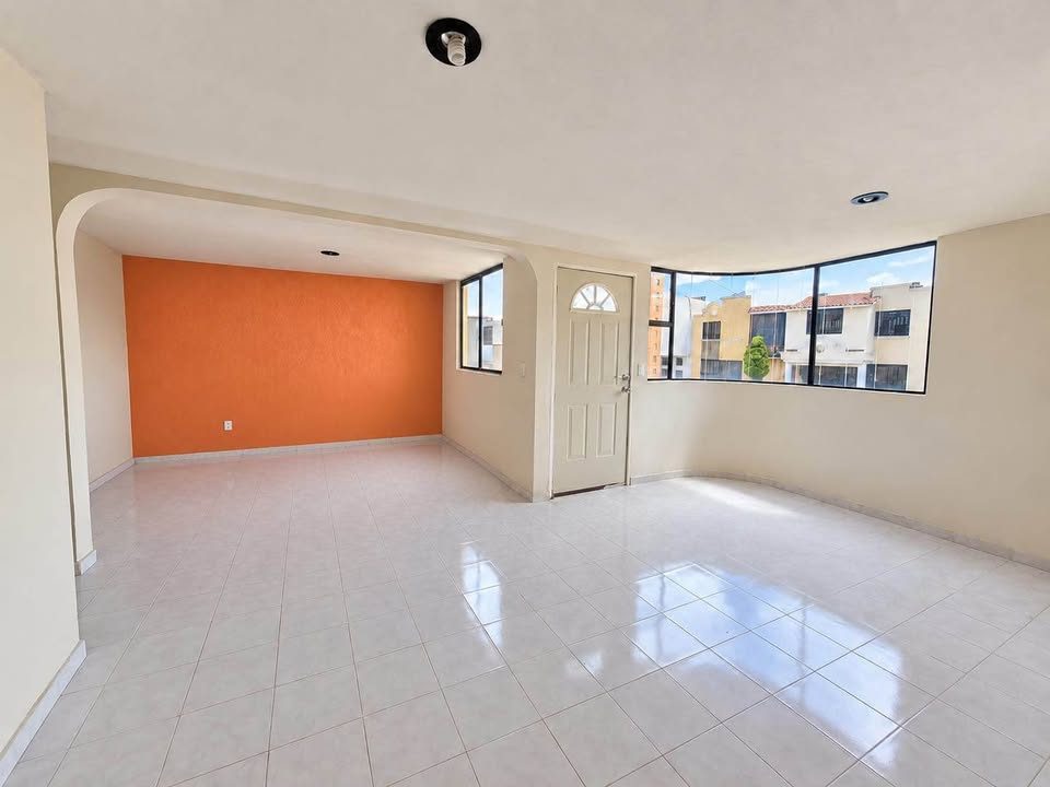 4 habitaciones 2 baños - Casa 2