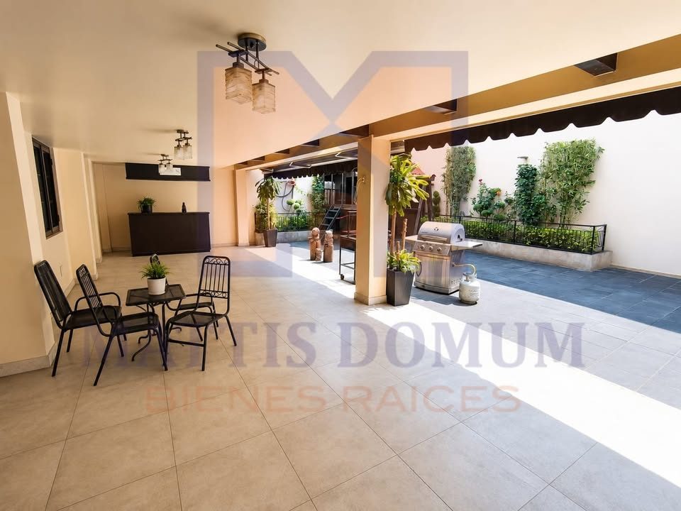 4 habitaciones 3 baños Casa 3