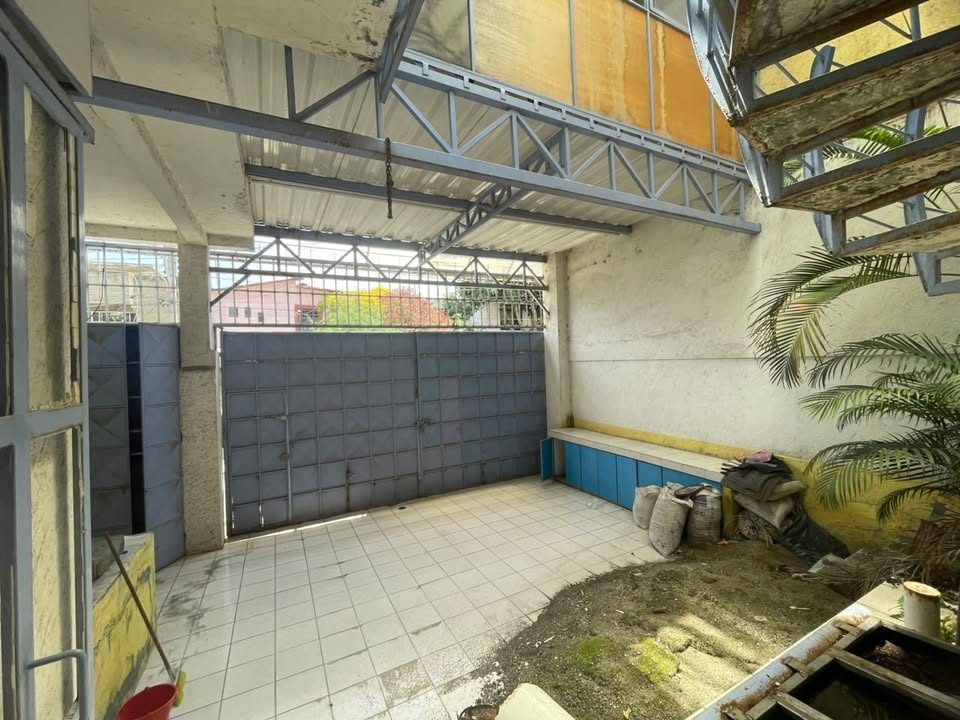 5 habitaciones 2 baños Casa 2