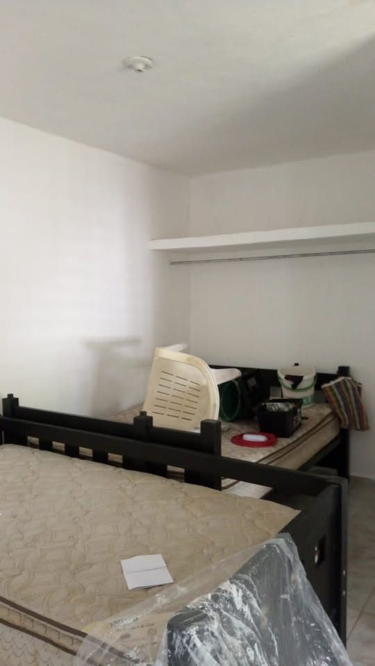 1 habitación 1 baño Departamento 3