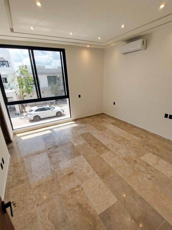 4 habitaciones 5 baños Casa 2