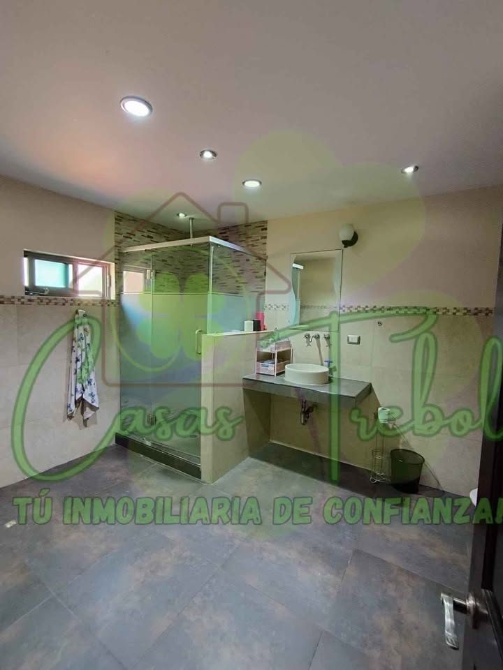 4 habitaciones 4 baños - Casa 2