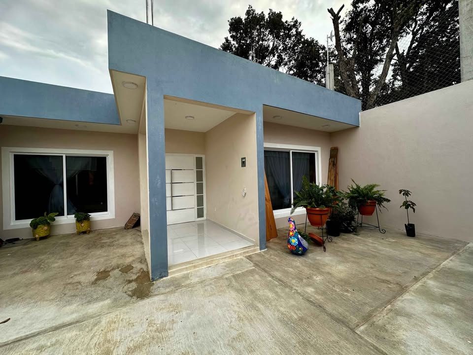 4 habitaciones 2 baños - Casa 2