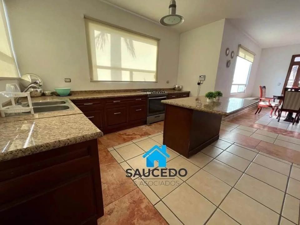 3 habitaciones 3 baños - Casa 3