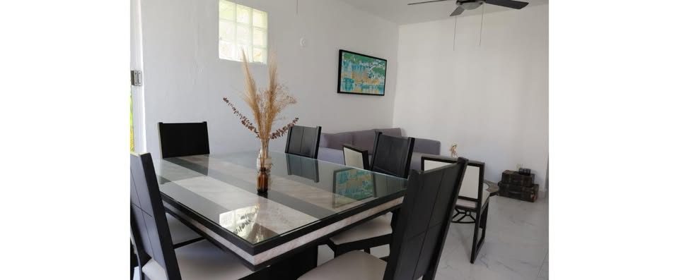 3 Beds 2 Baths Apartment 2