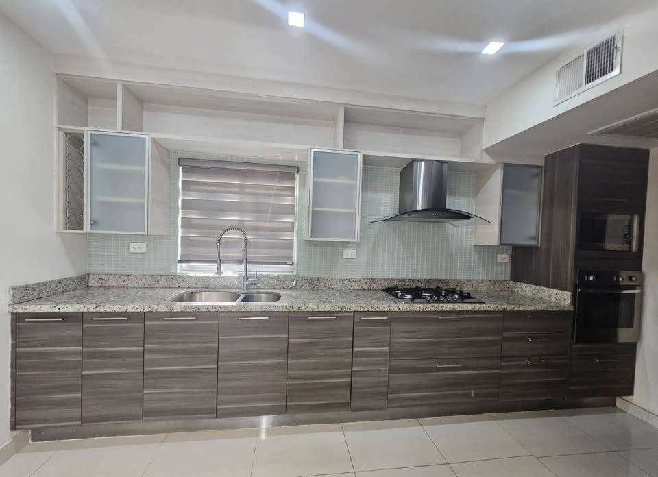 3 habitaciones 2,5 baños - Casa 3