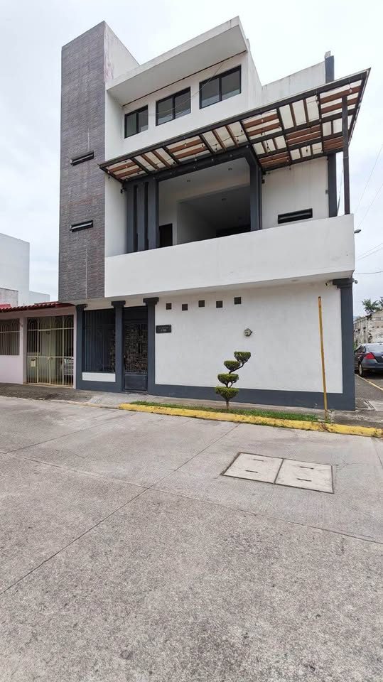 4 habitaciones 5 baños - Casa 3