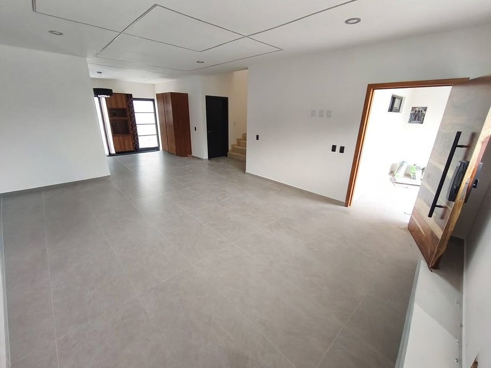 4 habitaciones 3.5 baños Casa 2
