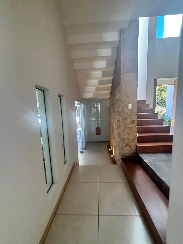 4 habitaciones 5.5 baños Casa 3