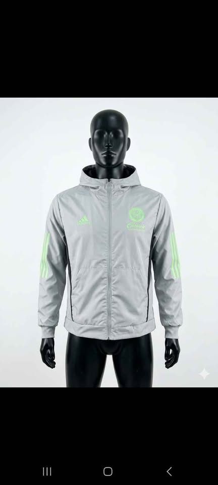 VENTA DE ROMPEVIENTOS FUTBOL 3