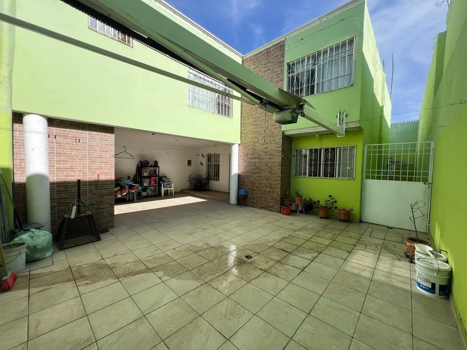 5 habitaciones 3 baños Casa 3