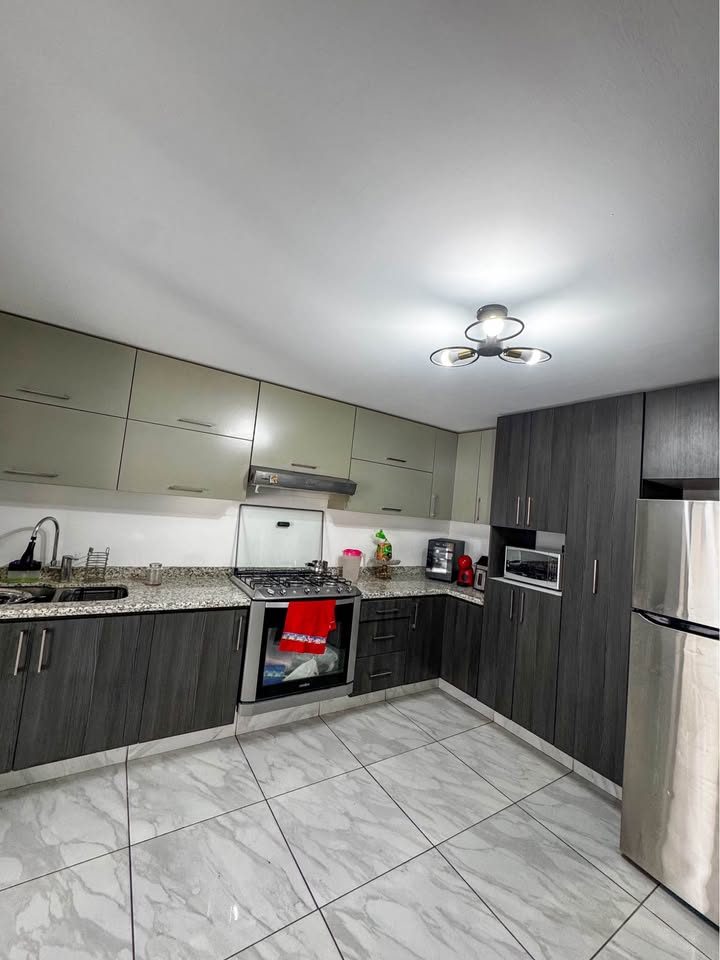3 Beds 3 Baths - House 2