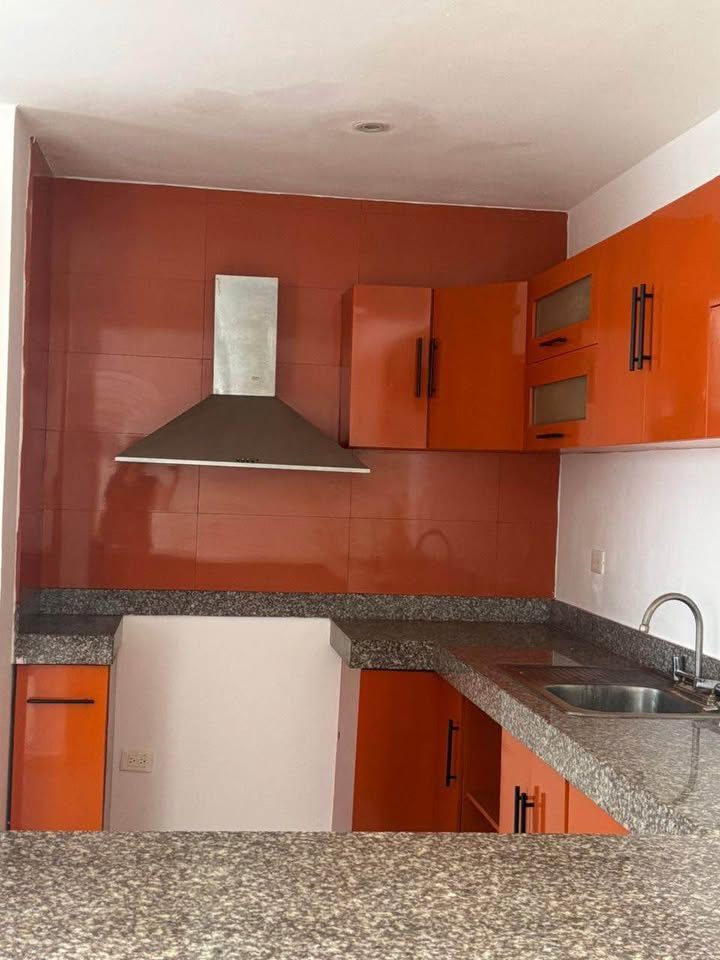 4 habitaciones 3 baños - Casa 2
