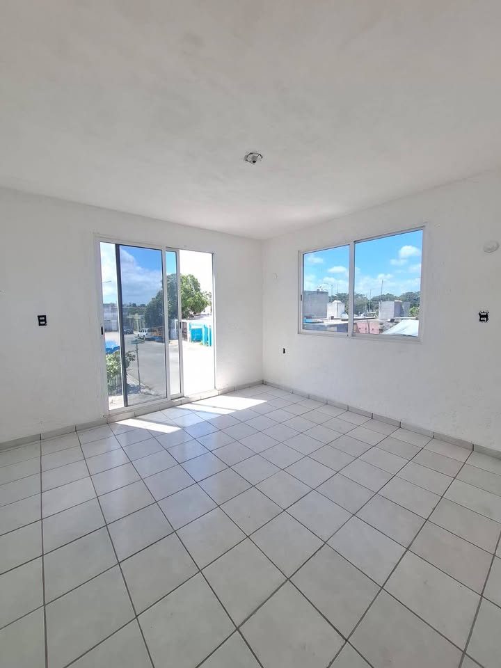 Casa en venta en esquina, 3 Recamaras, fraccionamiento arrecife 2