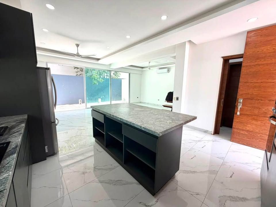 3 habitaciones 4 baños - Casa 3