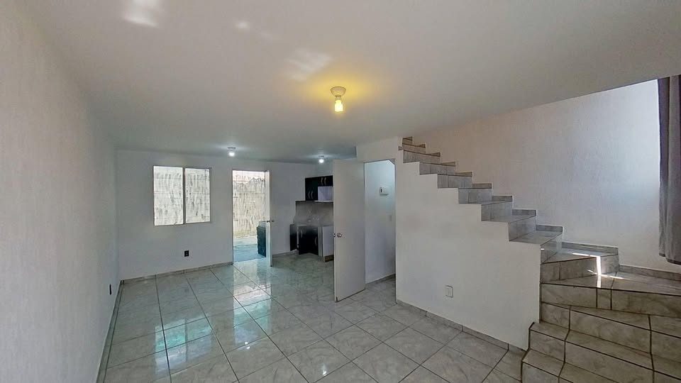 2 habitaciones 1 baño Casa 2