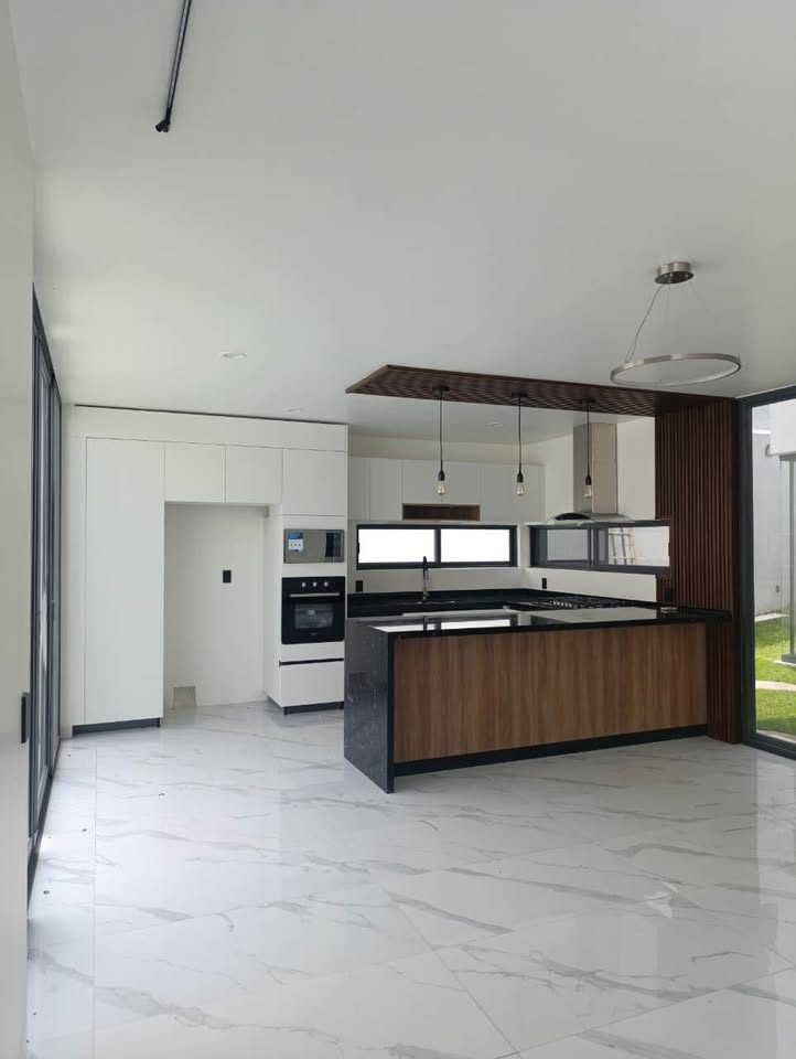 4 habitaciones 4,5 baños - Casa 2