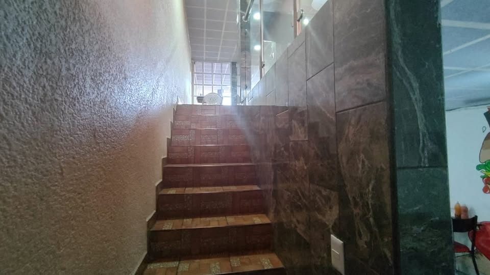 1 habitación 2 baños Casa 3
