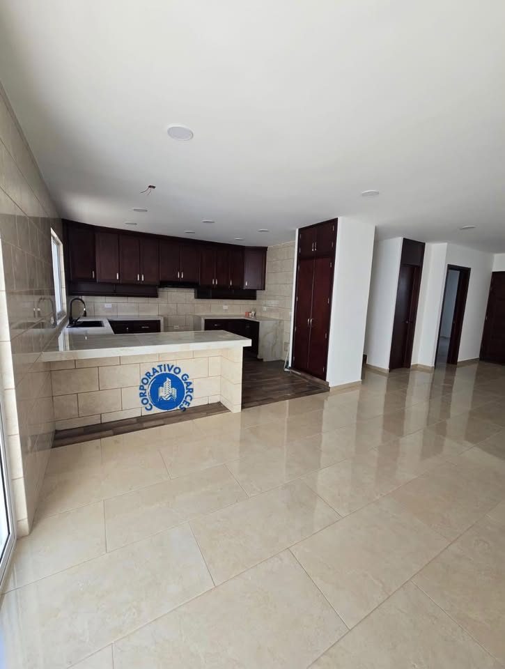 4 habitaciones 4.5 baños Casa 3