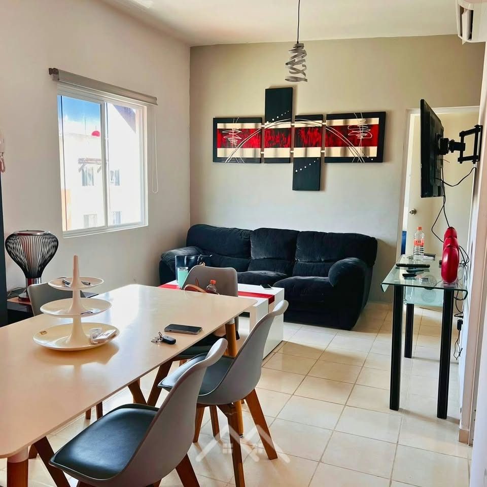 3 Beds 2 Baths House 2