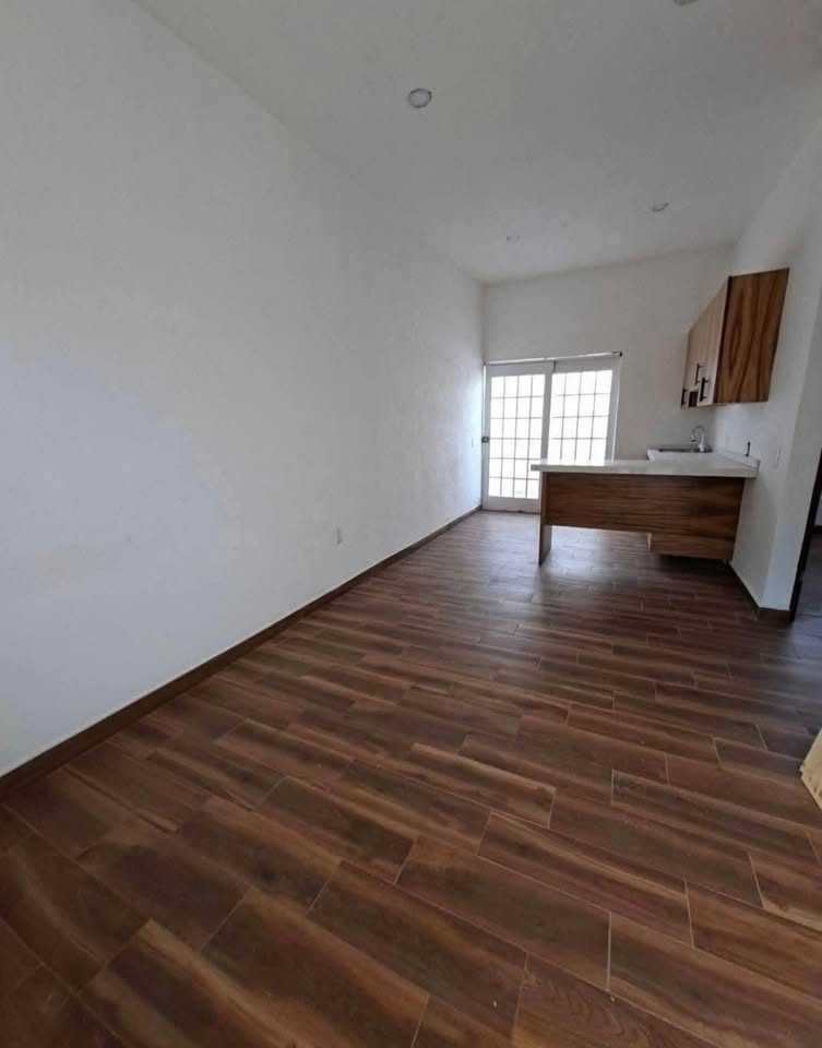 Casa en venta · 2 rec · San José del Valle 2