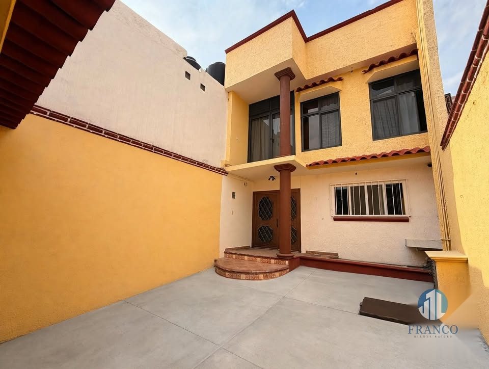 3 habitaciones 2 baños Casa 2