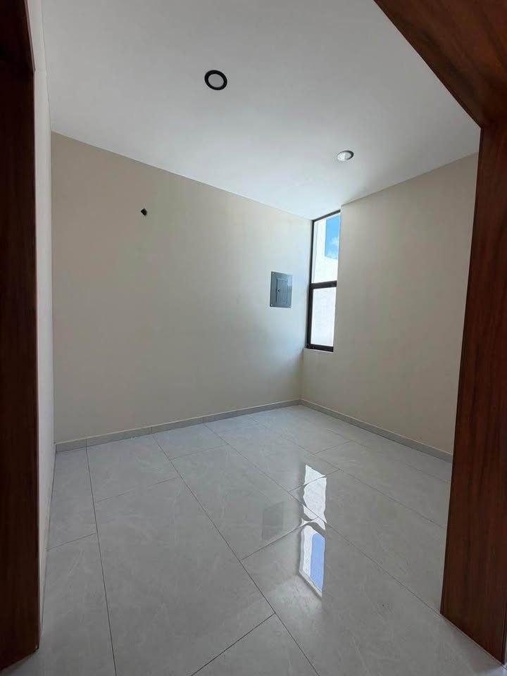 4 habitaciones 2 baños - Casa 2