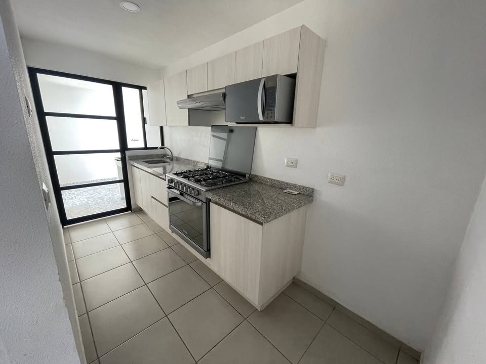 3 habitaciones 2 baños Casa 2