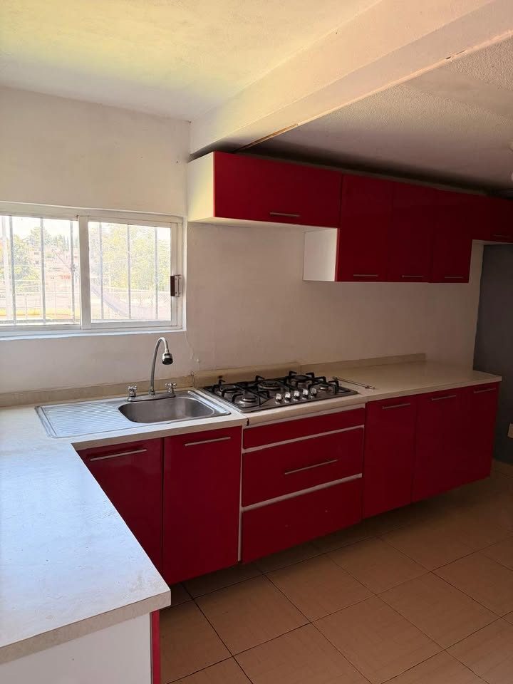 4 habitaciones 3 baños Casa 2